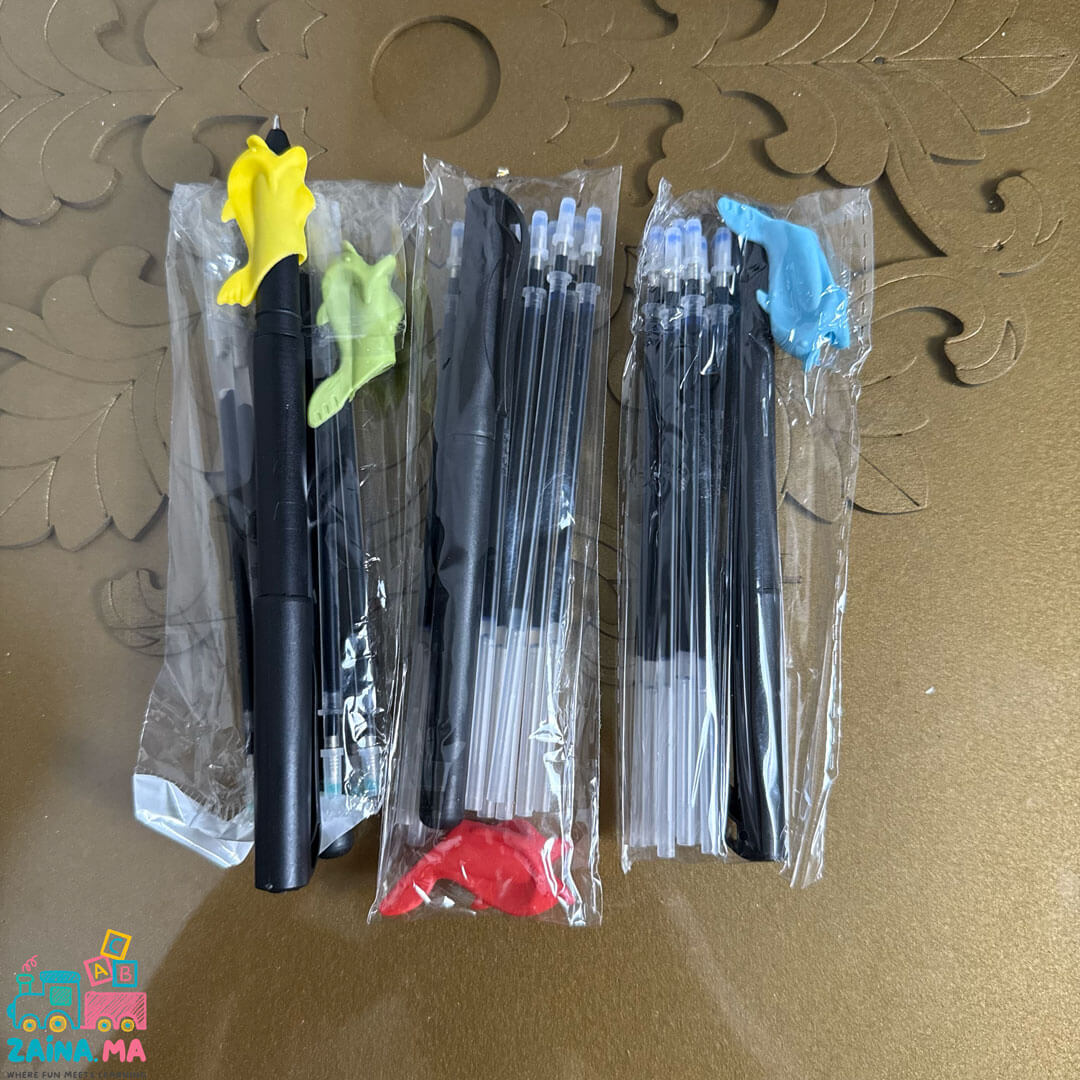 مجموعة 12 لكتاب تعليمي + 30 قلم + لوحة الرسم